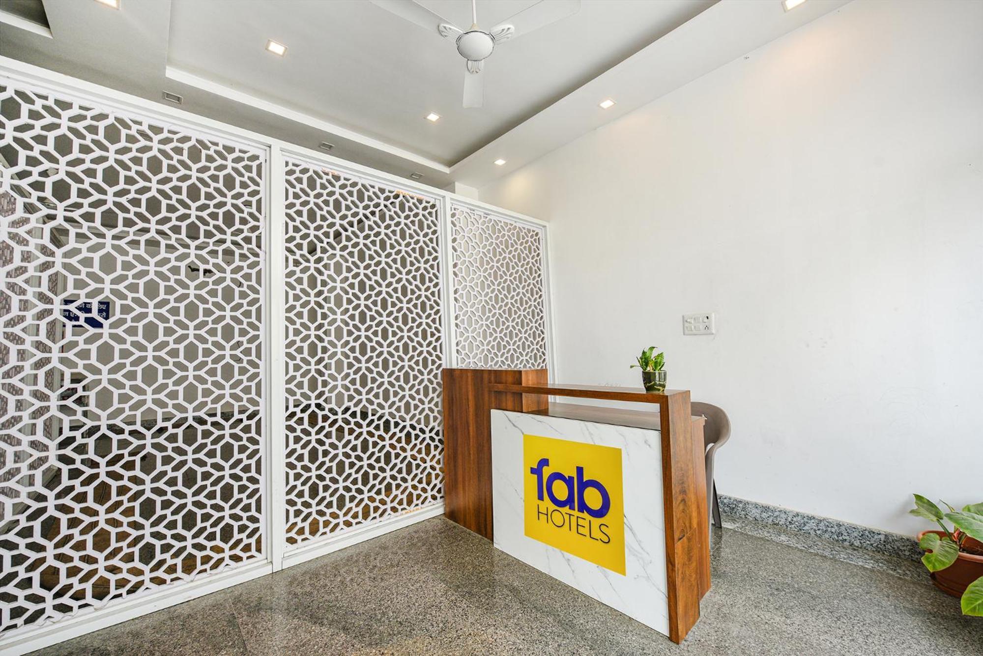Fabhotel Jaswinder Bhawan 하리드와르 외부 사진