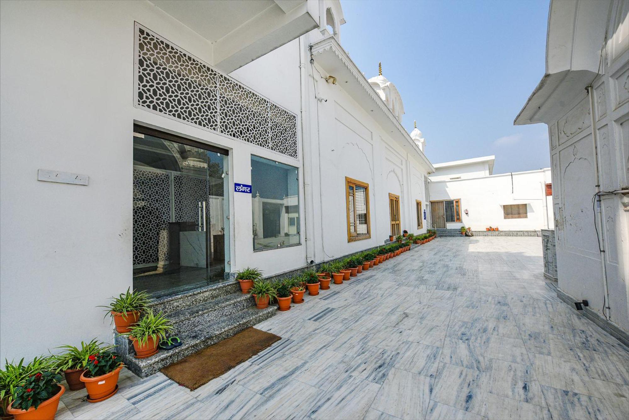 Fabhotel Jaswinder Bhawan 하리드와르 외부 사진